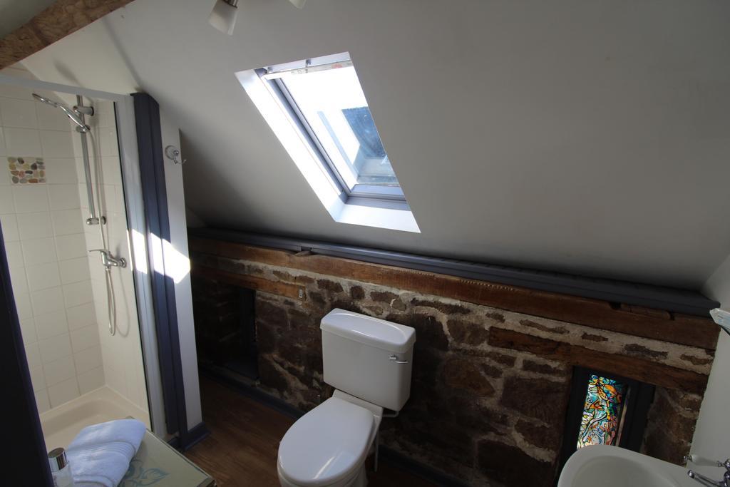 La Petite Jeusseliniere Villa Larchamp Bagian luar foto